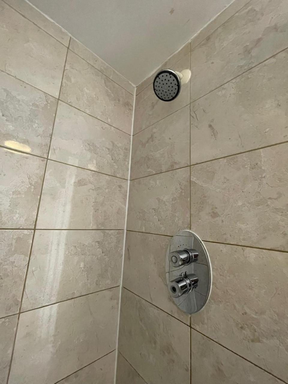 The Chapter Hotels- Princes Square Londra Camera foto
