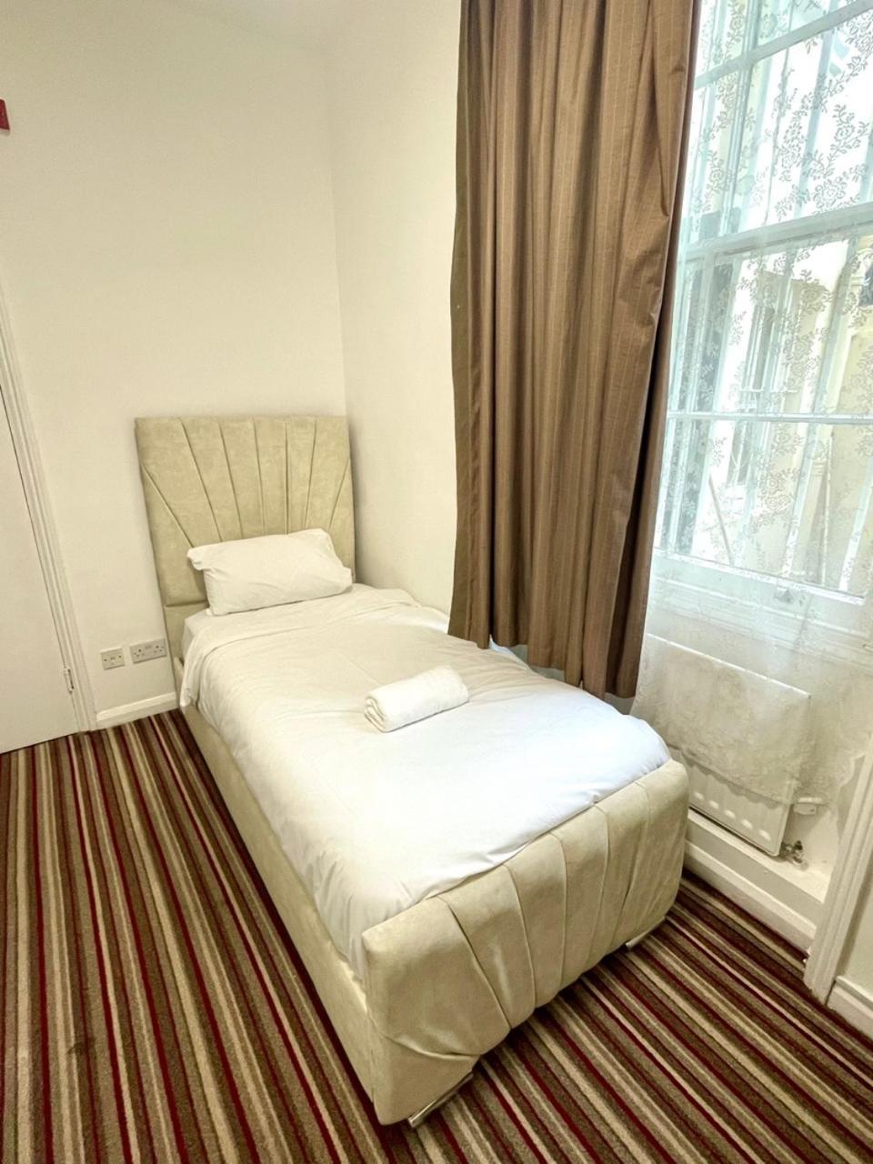 The Chapter Hotels- Princes Square Londra Esterno foto